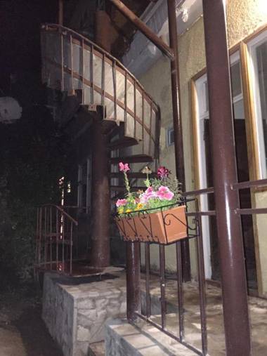 Dilijan Family House