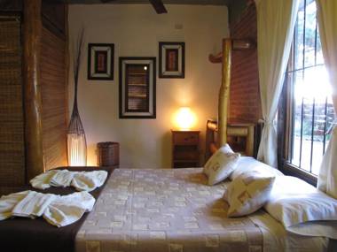 Loma Escondida Apart Cabañas & Spa