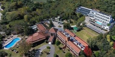 Pinares del Cerro Resort & Suites