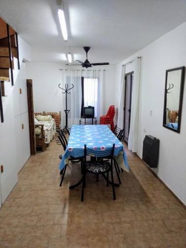 Dúplex frente al río en Playas de Oro