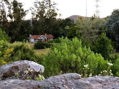 Hosteria LA NATURE 5 Habitaciones B&B y CHEZ COLETTE casa 1 dormitorio