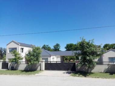 Villa Clarita Tandil