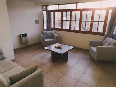 Infinity Lounge Apartment es un amplio departamento ubicado en microcentro