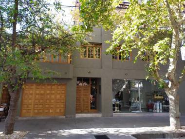 Infinity Lounge Apartment es un amplio departamento ubicado en microcentro