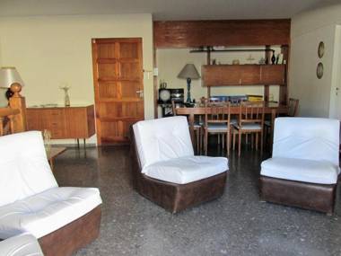 Departamento Céntrico Amplio