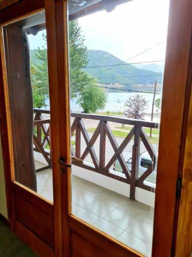 Puerto Lacar Lodge 2