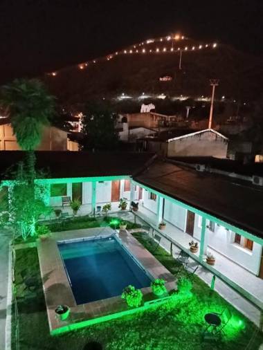 Petit Salta Hotel