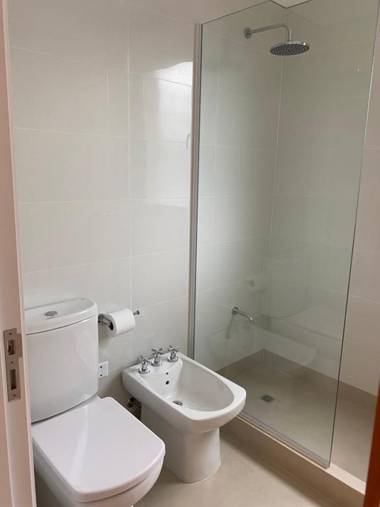 FANTASTICO DUPLEX CON JARDIN Y PISCINA!