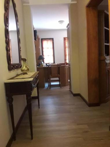 Hermosa Casa Cerca de Todo