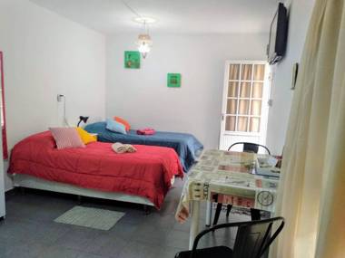 Monoambiente confortable a pasos de Bv. Oroño