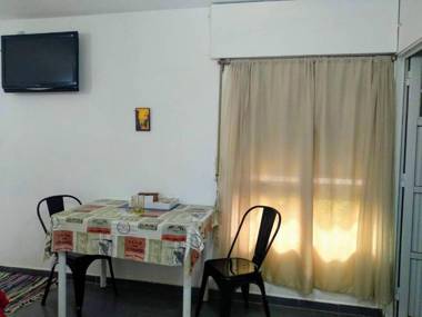 Monoambiente confortable a pasos de Bv. Oroño