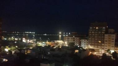 Hermoso Depto. Muy Luminoso a pasos del Mar!