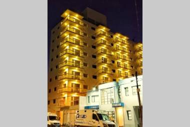 Departamento en Puerto Madryn 5° P céntrico a 150 mts del mar con cochera