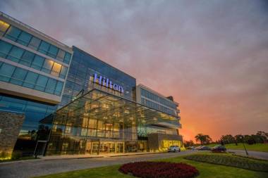 Hilton Pilar