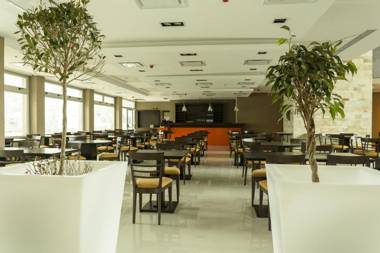 Howard Johnson Neuquen