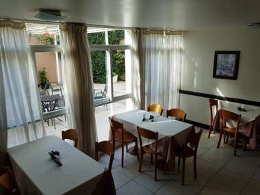 Hotel Puerta del Sol