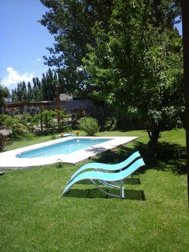 Casa Los Cerezos en Chacras de Coria