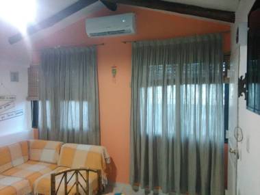 Mendoza Departamento 4 o 5 personas