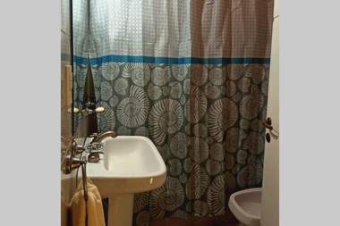 MENDOZA ENJOY the pleasures of the city and the park