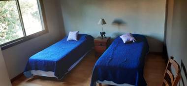 Duplex frente al Club de campo Mendoza