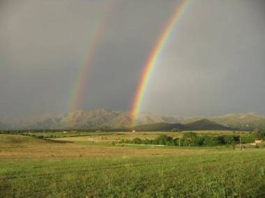 Acceso Viejo Casas de Campo