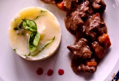 Hosteria Cauquenes De Nimez