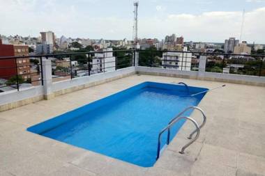 HERMOSO DEPTO. CÉNTRICO TOTALMENTE AMUEBLADO