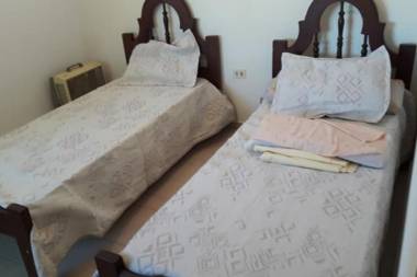 DUPLEX - COCHERA CUBIERTA