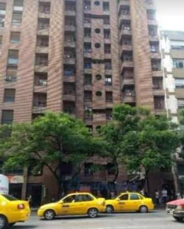 Departamento amplio y comodo zona centro