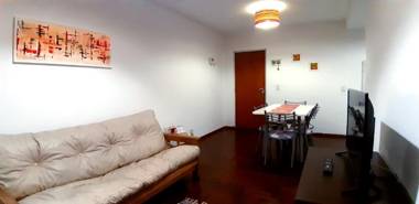 Departamento amplio y comodo zona centro