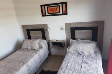 Amplio Dpto s/Av Rafael Nuñez - cerro de las rosas