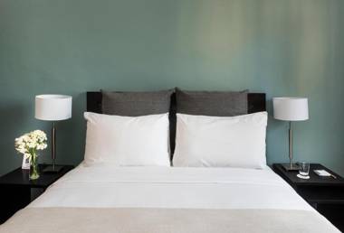 Rochester Hotel Classic