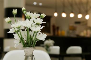 Unique Executive Central