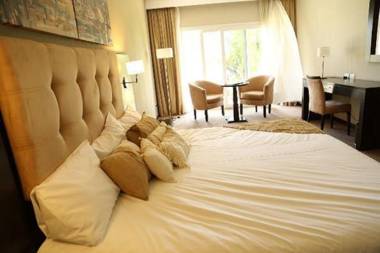 Howard Johnson Resort & Convention Center Ezeiza