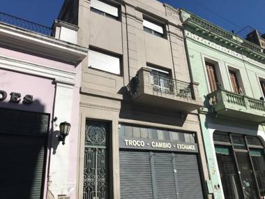 Defensa 1057 Home Studios