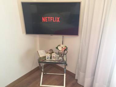 Luxury Apartment Tagle