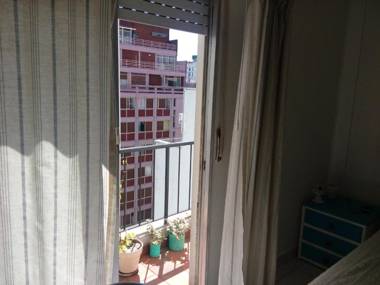 Apartamentos Paraguay Soleado Excelente Ubicacion