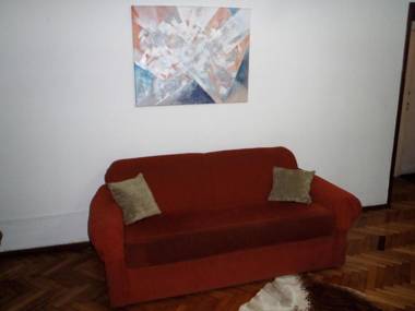 Suipacha Obelisco Departamento Familiar