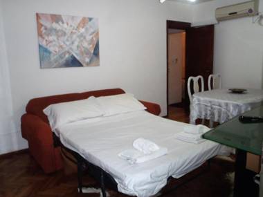 Suipacha Obelisco Departamento Familiar