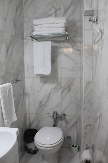 Calle Corrientes 1642