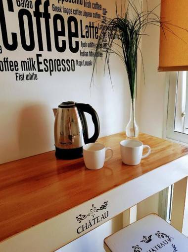 Billinghurst 1035 2 Pax