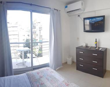 Aguero y Av. Las Heras