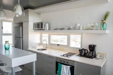 Hollywood Suites & Lofts