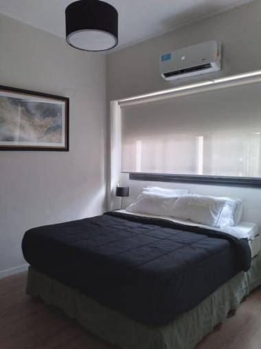 "El Farolito Apartment"