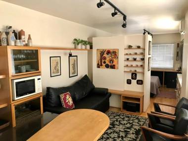 Av Corrientes con estacionamiento