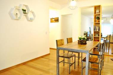 Estacionamiento incluido - Impecable & único! Cálido y elegante