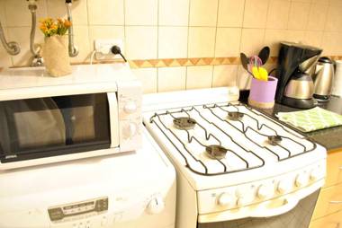 Estacionamiento incluido - Impecable & único! Cálido y elegante