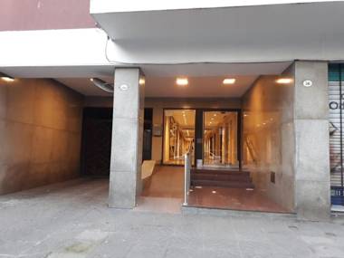 Departamento zona congreso con balcón a la calle