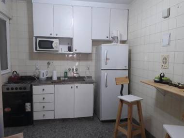 Departamento zona congreso con balcón a la calle