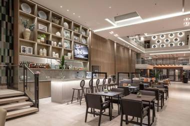 Huinid Obelisco Hotel